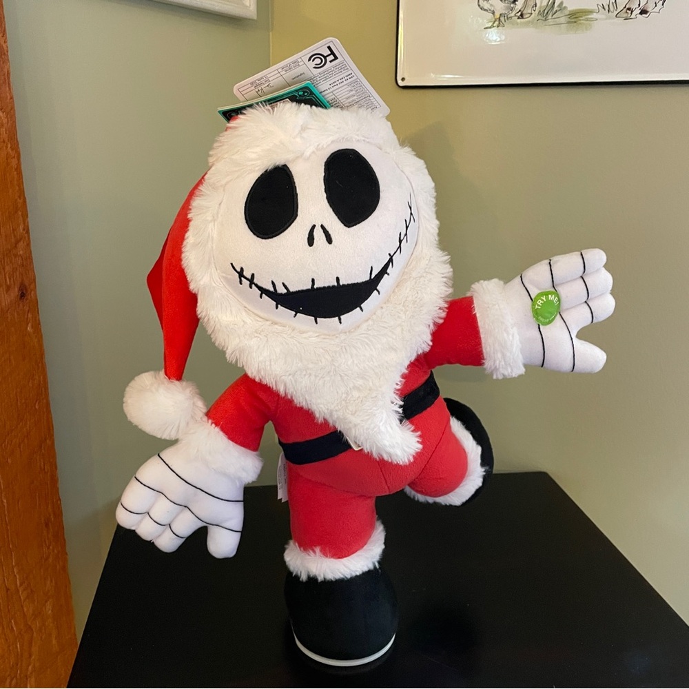 NWT Nightmare Before Christmas ANIMATED MUSICAL Jack Skellington Santa SEE VIDEO